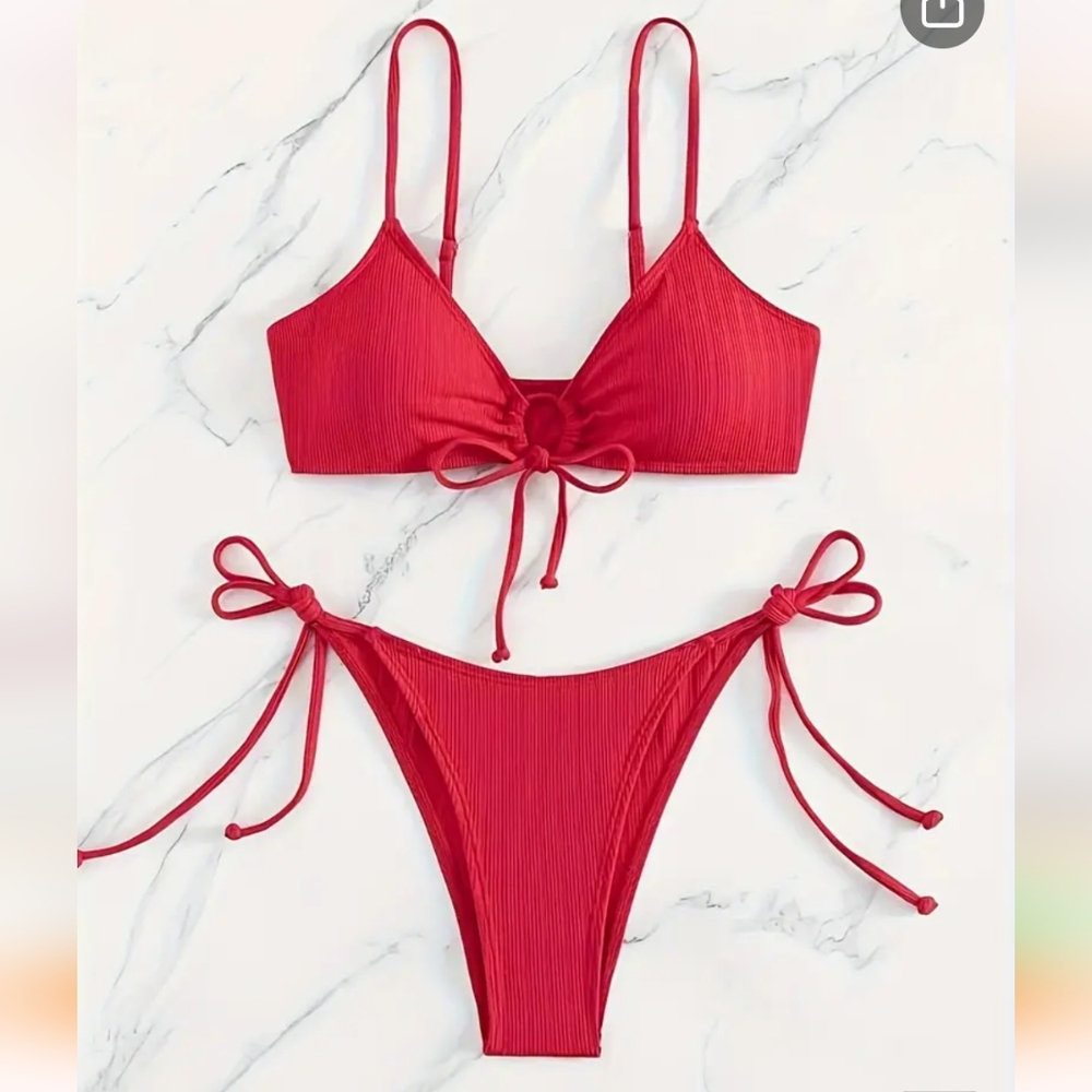 NWT Bikini Set, Tie Front Spaghetti Straps, Tie Side Bottom size M